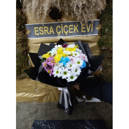 Karışık papatya çiçek buketi